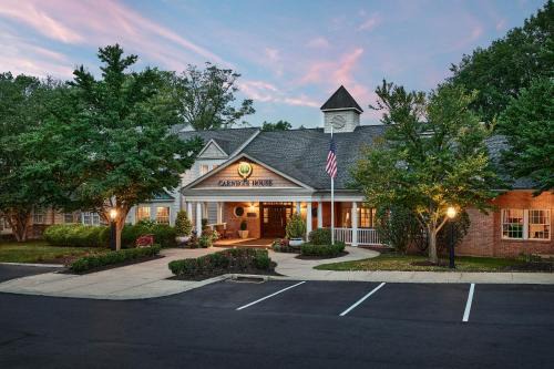 State College Hotel | Carnegie House