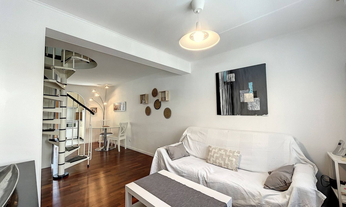 Carnon-Plage Apartment | Carnon F2 Duplex Air-Con, 5 People, Near Beach