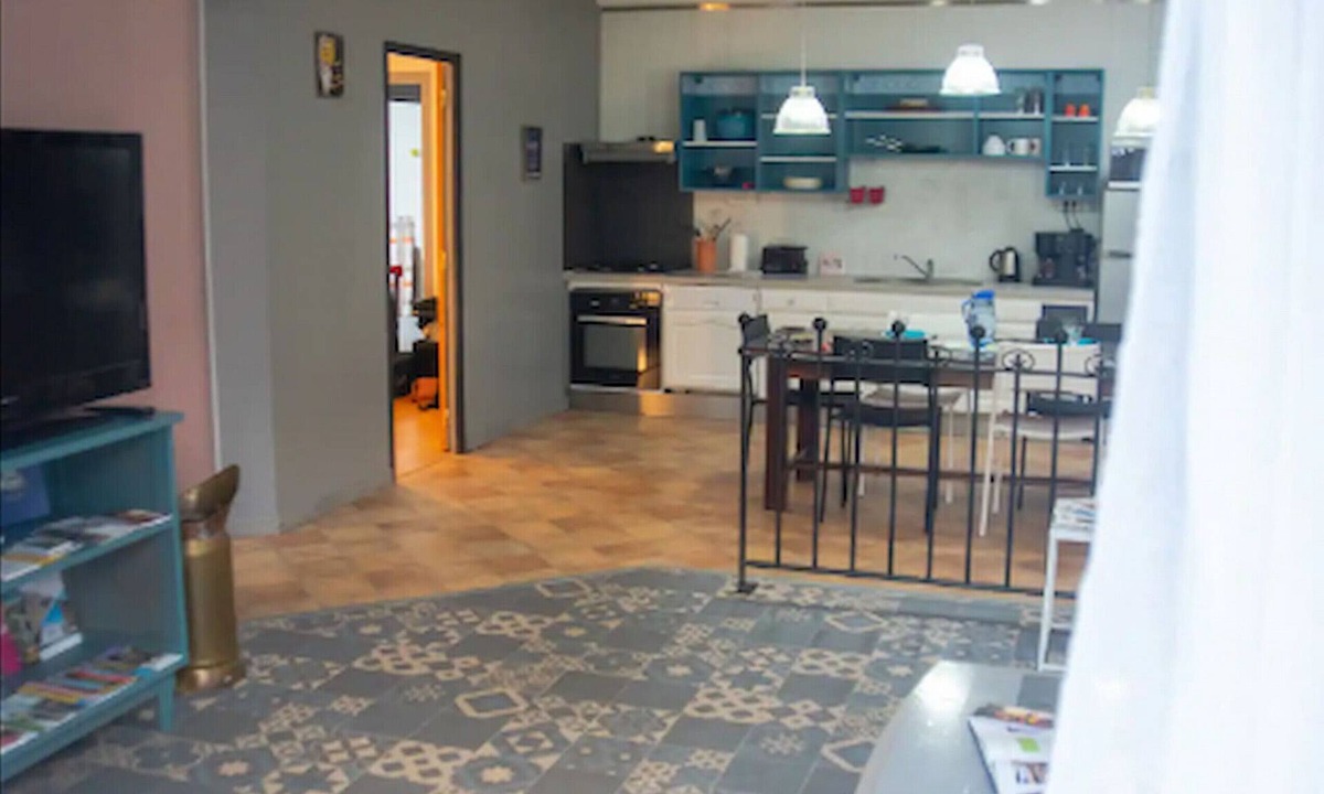 Chateauroux Ski Chalet | Carpentry - 2 bedrooms - air conditioning - wifi