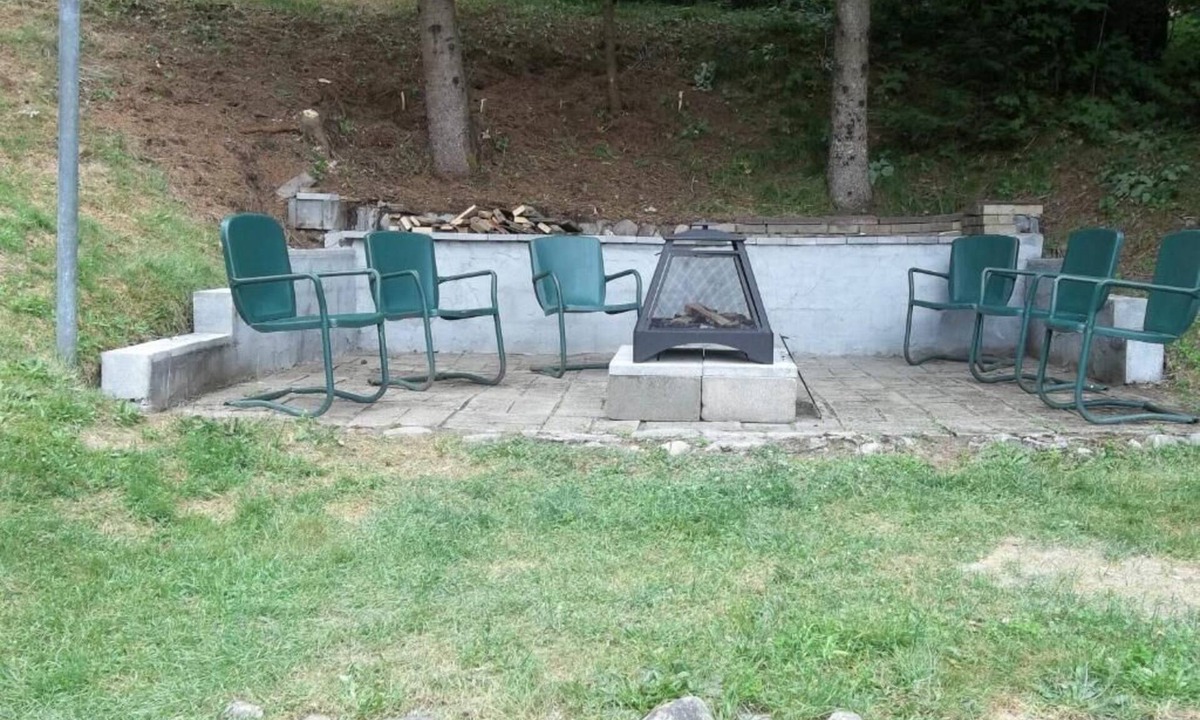 Lake Placid Hotel | Carriage House Motor Inn