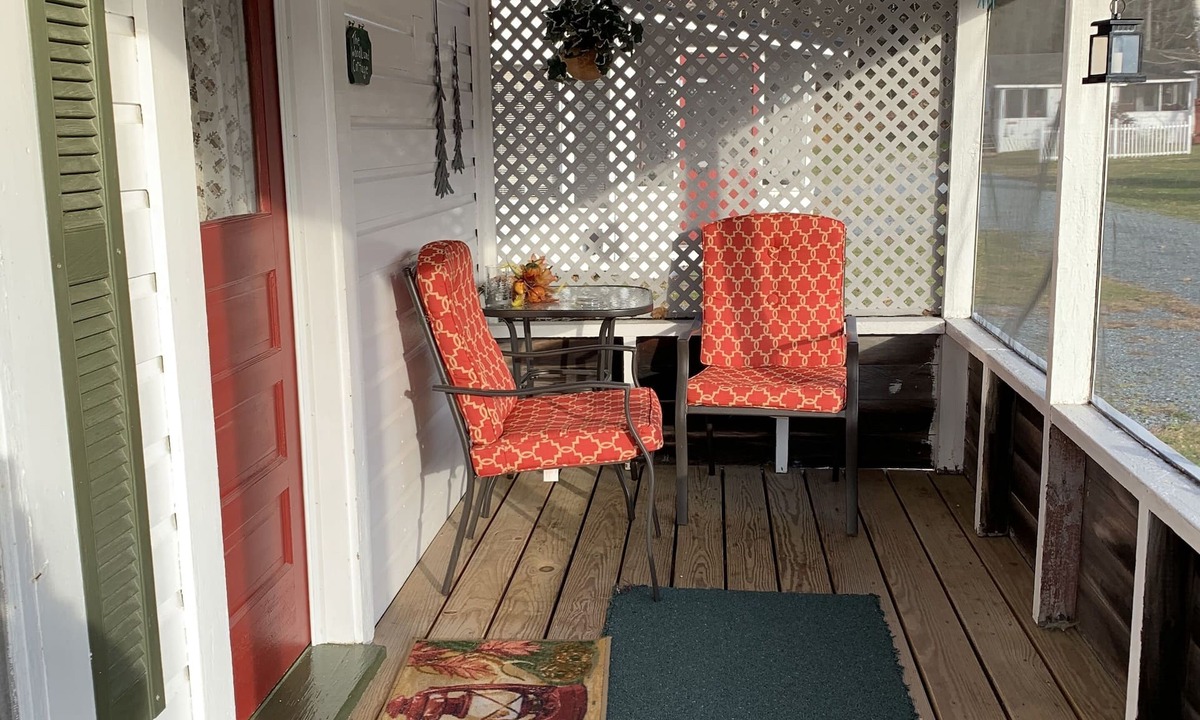 Twin Mountain Hotel | Carroll Motel & Cottages