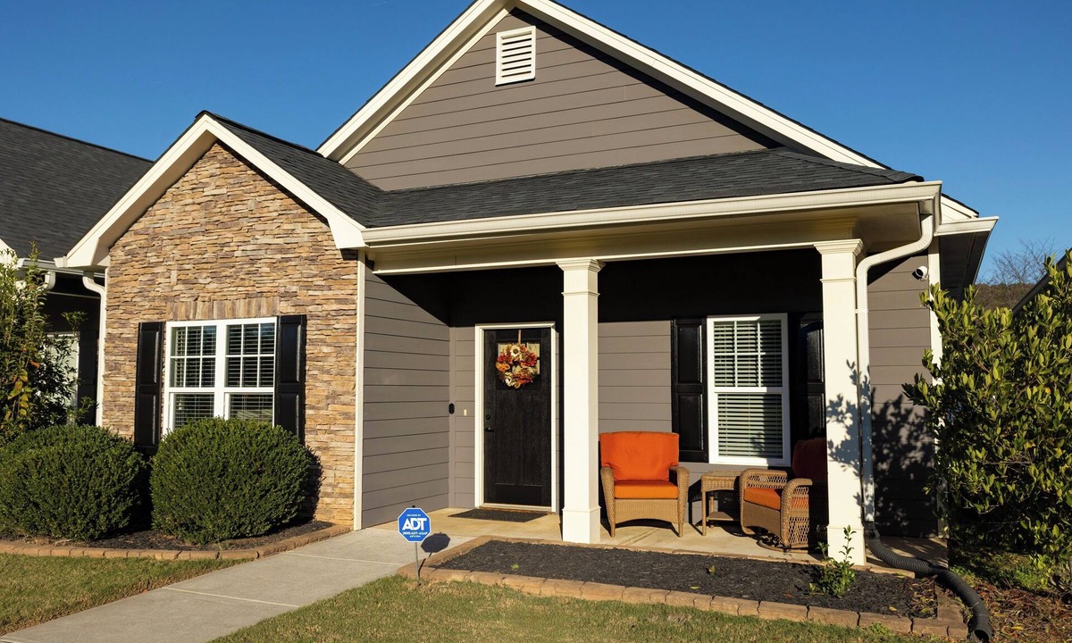 Cartersville House | Cartersville Retreat