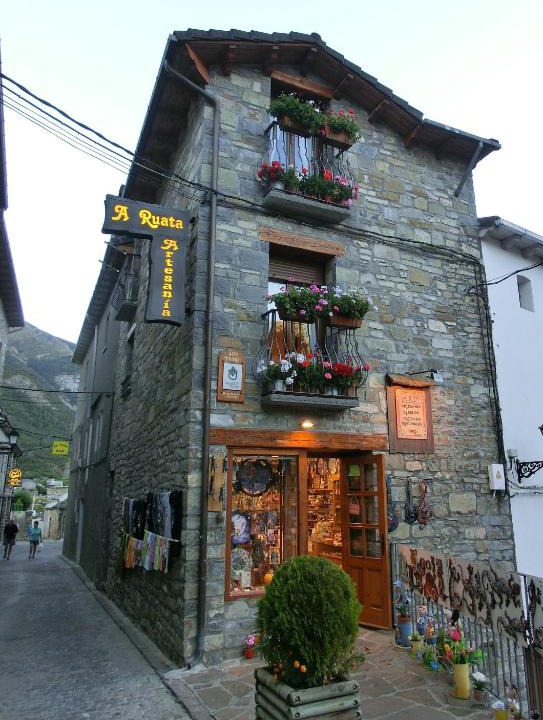 Torla-Ordesa House | Casa A Ruata