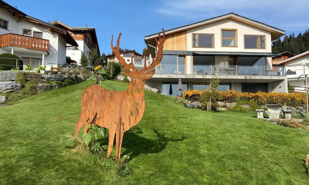 Flims Apartment | Casa Admisa, (Flims Dorf). 3.5 Ferienwohnung, 2 Duschen, 2 WC, 85 m2, für max. by Interhome