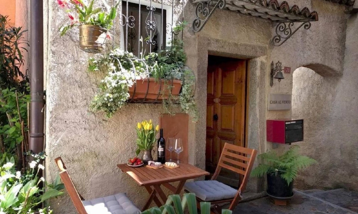 Bidogno House | Casa al Vento by Interhome