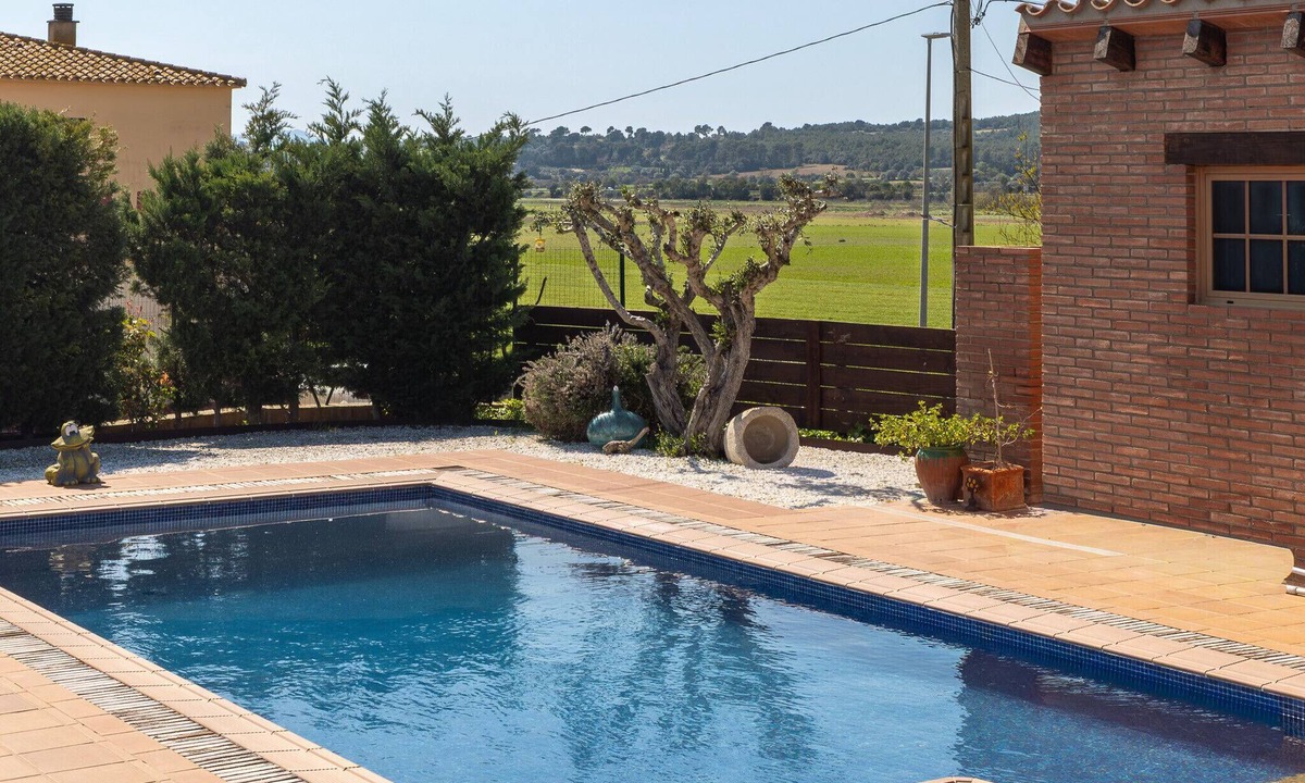 Albons House | Casa Alba, 4 km from the beaches Empúries