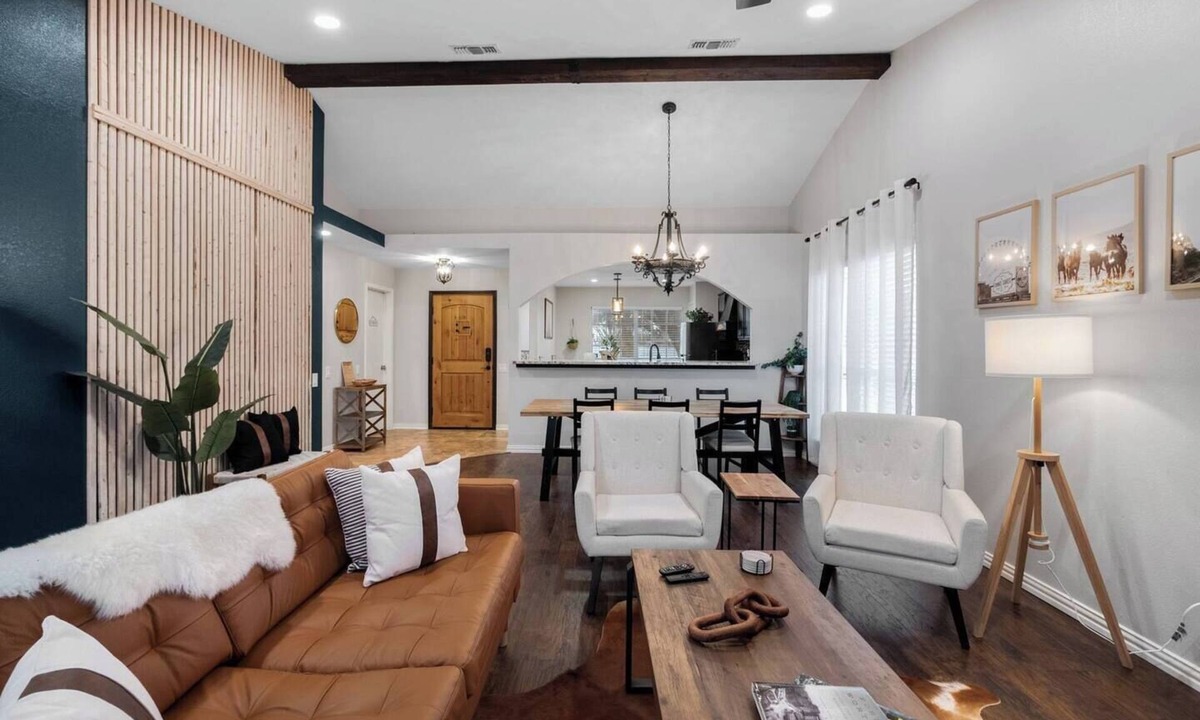 Summerfields House | Casa Amigos/Cozy Getaway Near FIFA