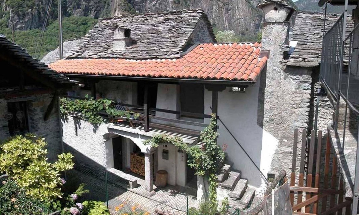 Gordevio House | Casa Anna by Interhome