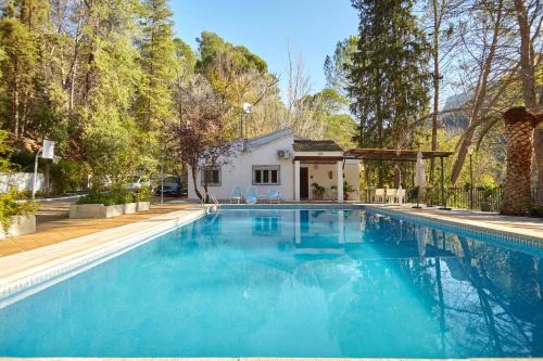 Villanueva del Arzobispo House | Casa Arroyo Colmenar