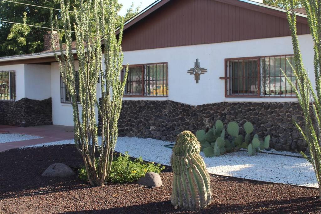 Mesilla Park House | Casa Blanca de Las Cruces