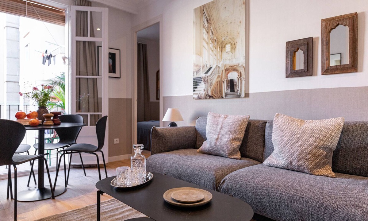 Esquerra de l'Eixample Apartment | CASA CALABRIA 2 BEDROOM