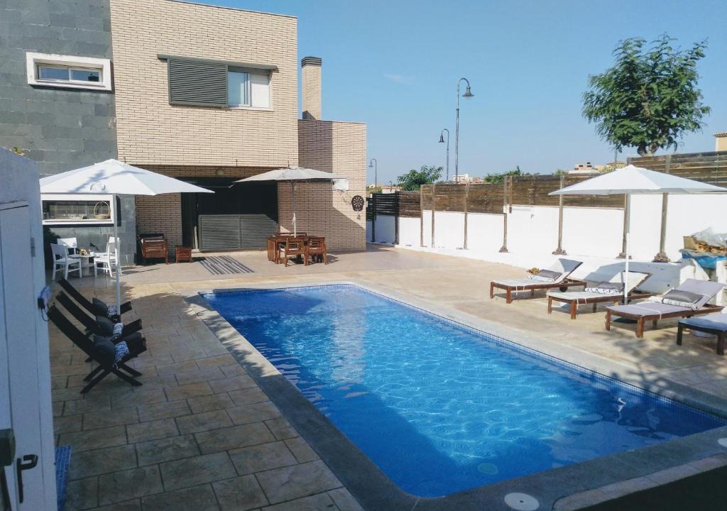 Roda de Bara House | Casa Can Miras