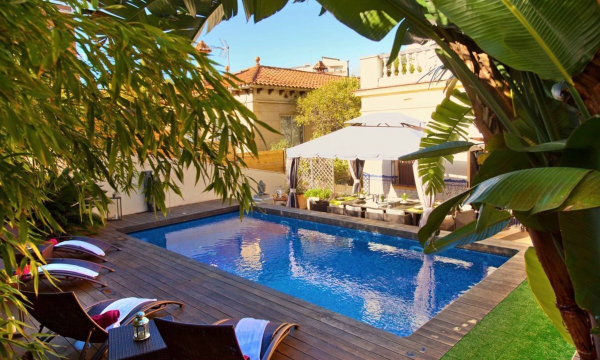 La Font d'en Fargues Villa | Casa Cartella - Eight Bedroom Villa, Sleeps 16