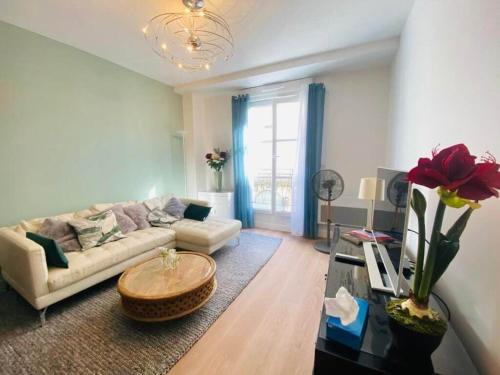 Downtown Angers Apartment | Casa Coeur Doutre