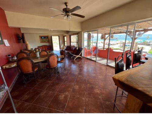 Rosarito Hotel | Casa Concepción