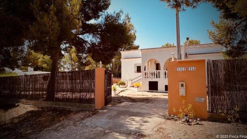 Pedralba House | Casa Contemporánea en la Serranía