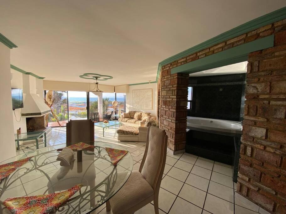 Lengueta Arenosa House | Casa Coral