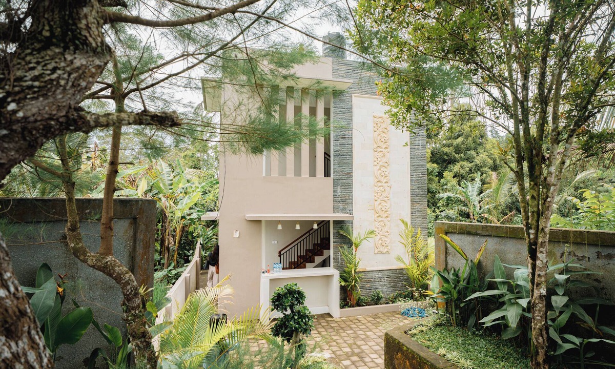 Melayang House | Casa De Arya