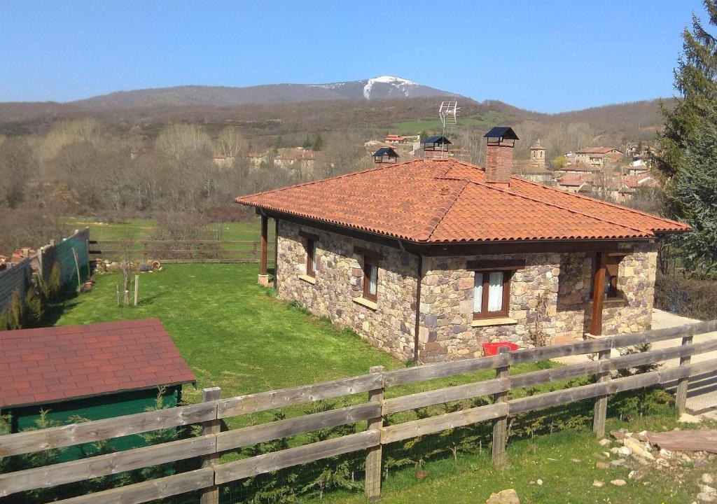 Huerta de Abajo House | Casa de campo sierra de la demanda