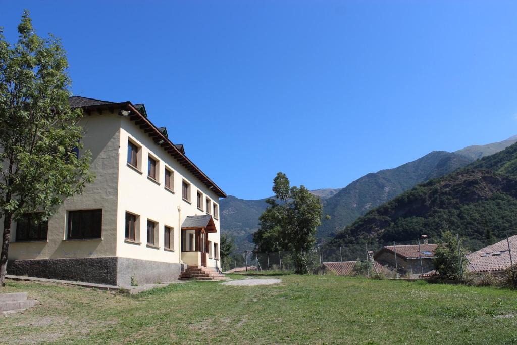 Llesp House | Casa de Colònies Vall de Boí - Verge Blanca