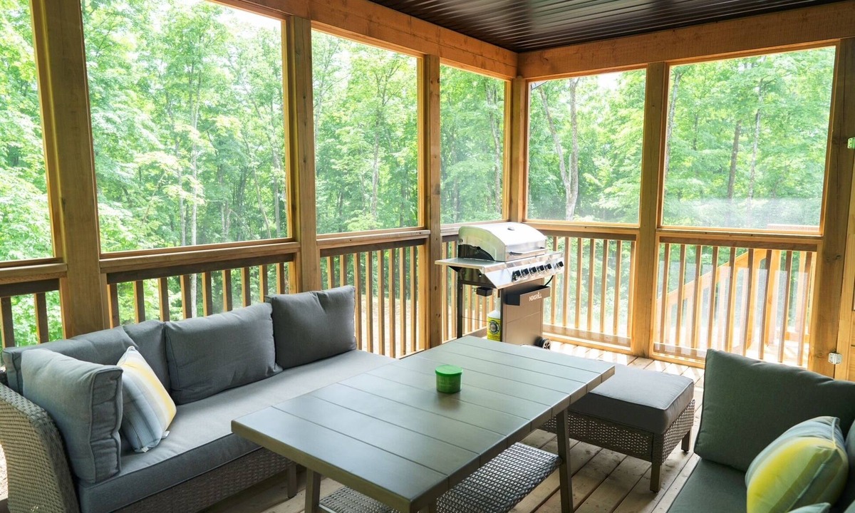 Lake of Bays Ski Chalet | Casa de la montaña Muskoka