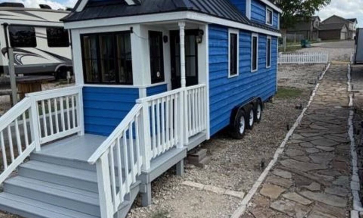 Willis House | Casa De Los SmurfnHome - Lake Conroe Retreat Beautiful Sunsets