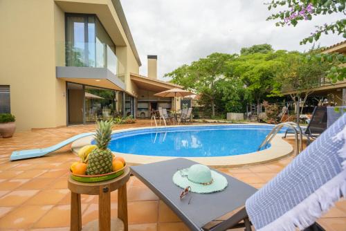 Vilabertran House | Casa de luxe Alt Empordà - Serena Stays