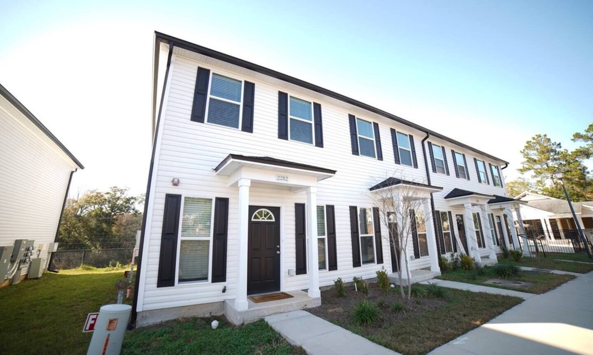 Tallahassee House | Casa del Carmel- brand new construction!
