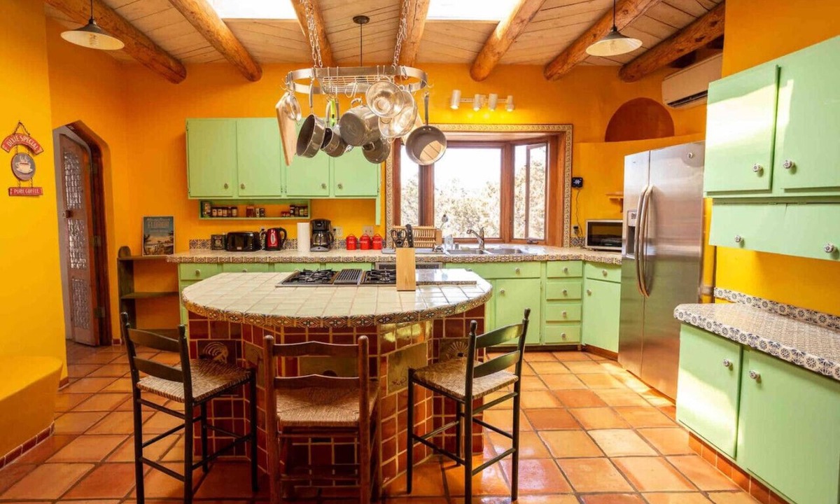 Seton Village House | Casa del Corazón: a stunning country retreat in Santa Fe