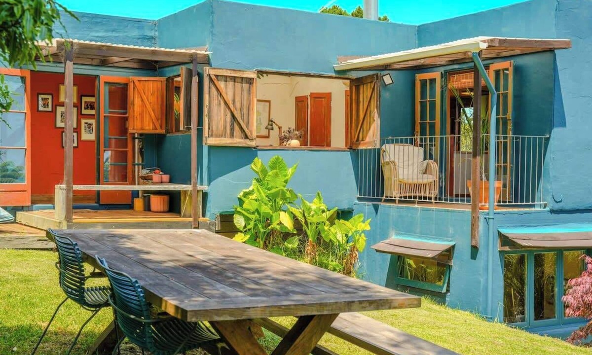 Ostend House | Casa Del Mar - Our Island