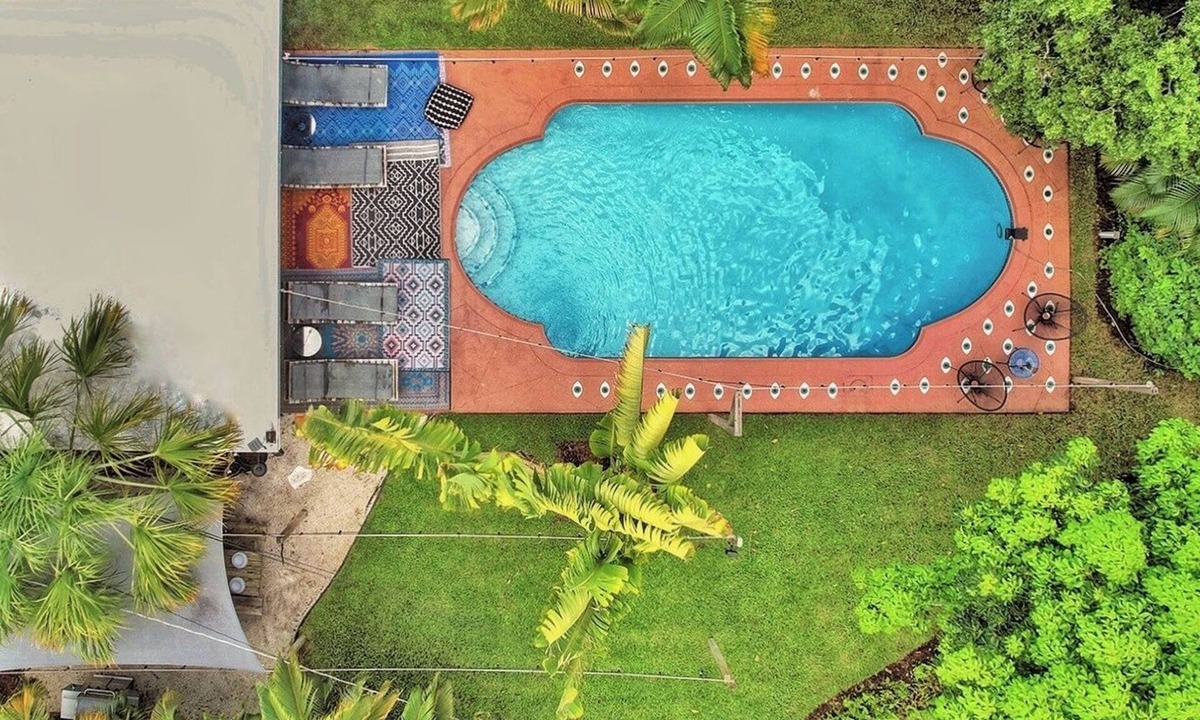 Tarpon River House | Casa del Ojo - 3 King beds - Heated Pool - BBQ - 1 mile to downtown FTL