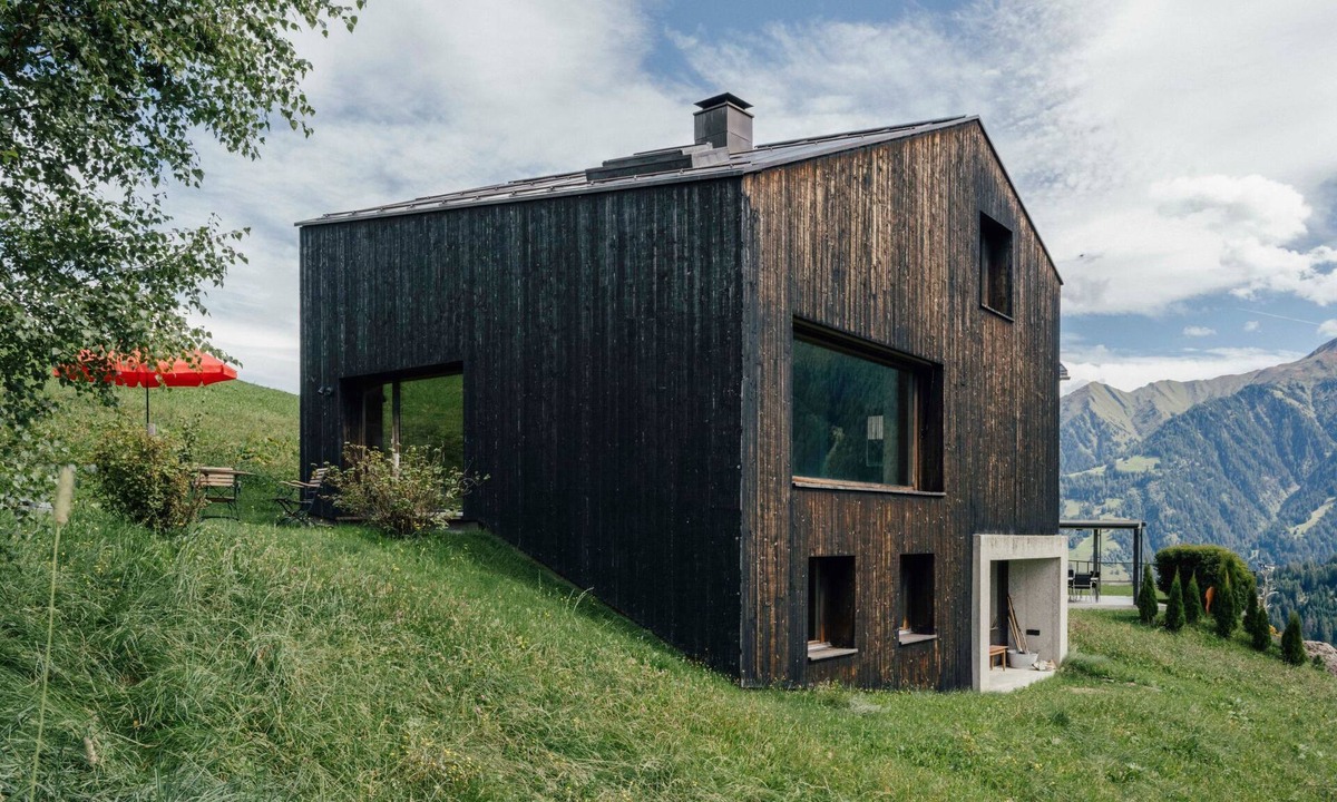 Lumnezia House | Casa Edda by Interhome