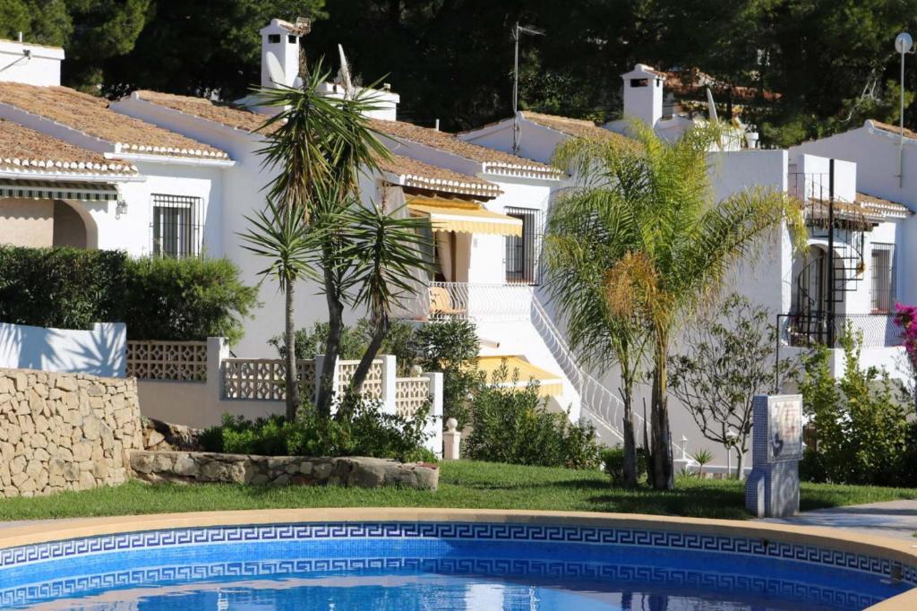 Pinar del Advocat House | Casa eucalyptus moraira