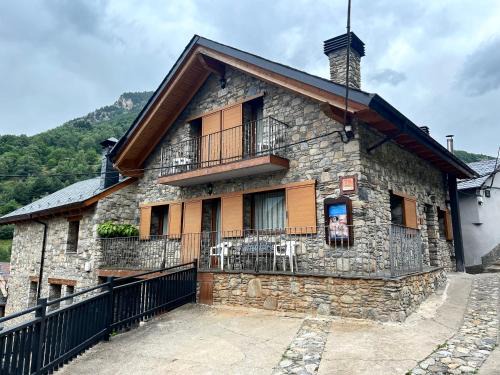 Espot House | Casa Franch - L'Amfitriona