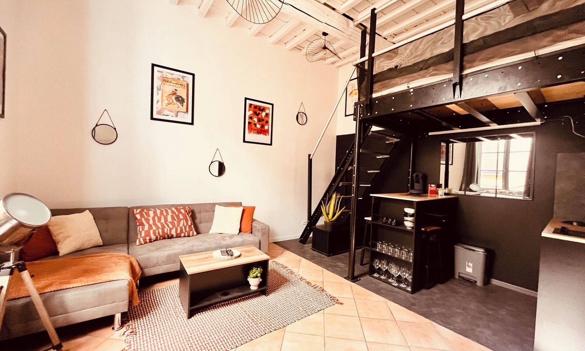 Faubourg Apartment | Casa fresco 2