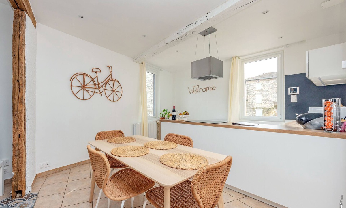 Castelnau-de-Montmiral House | Casa Glèsia