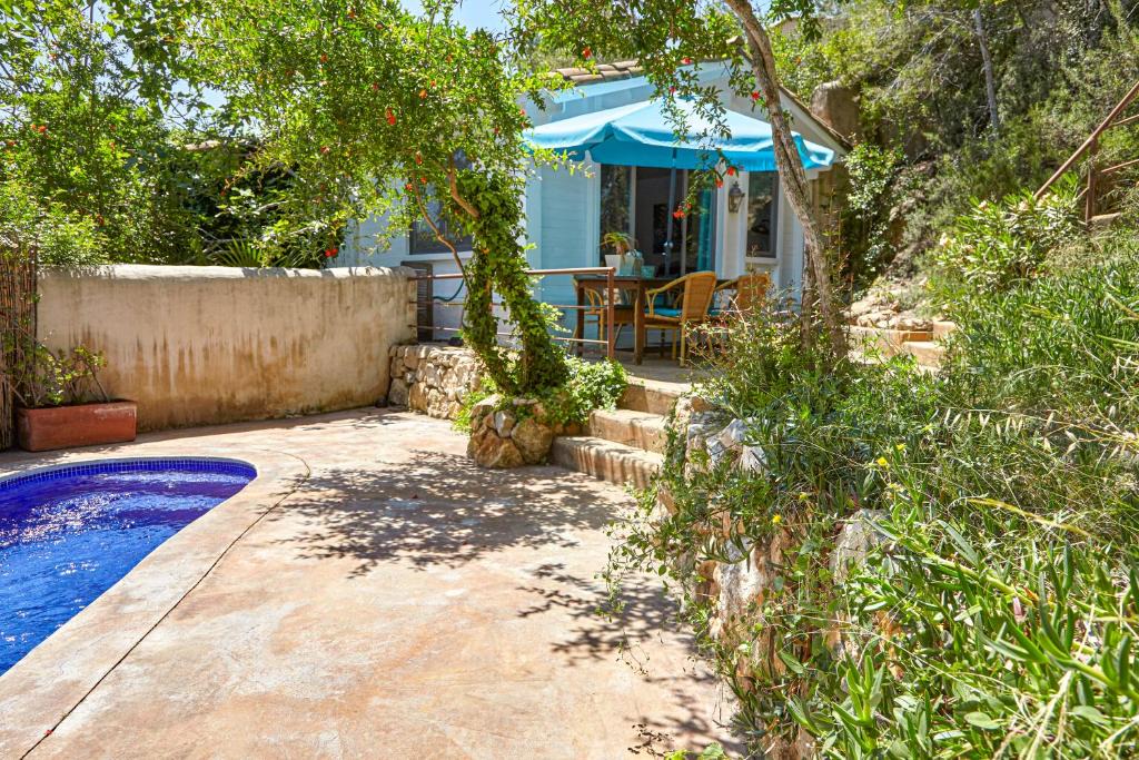 Canyelles House | Casa Granada at Masia Nur Sitges, with private pool and adults only