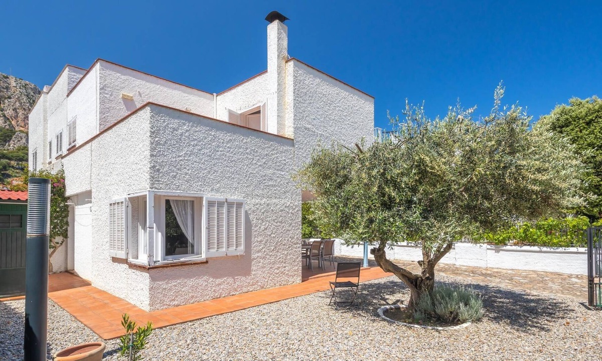 L'Estartit Villa | Casa l'Estartit con Jardín Privado Winahost