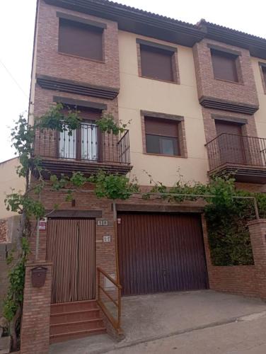 Villastar House | Casa La Parra en Teruel