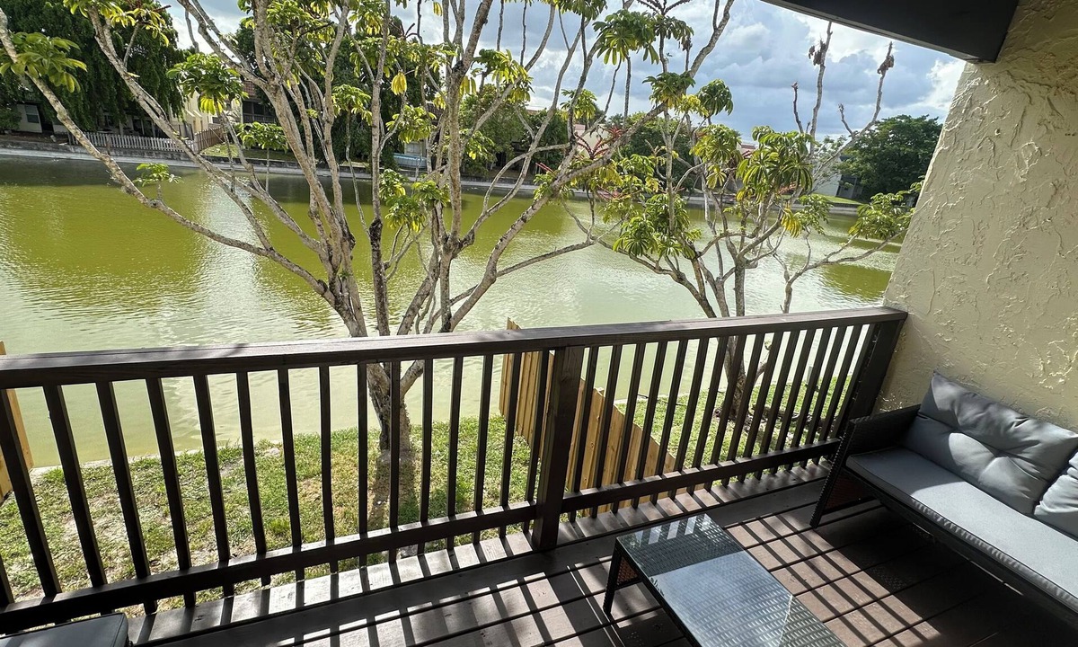 Lauderhill Apartment | Casa Lago 33