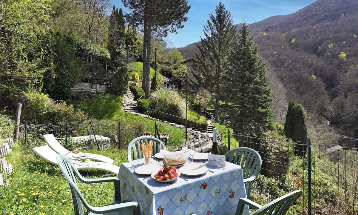 Valcolla House | Casa Lara