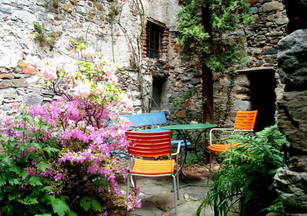 Breno Bed & Breakfast | CASA LEONE - Apartements im Alto Malcantone
