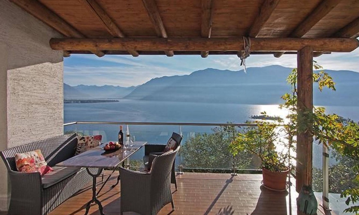 Porto Ronco Apartment | Casa Leula 2 1/2 Zimmerwohnung by Interhome