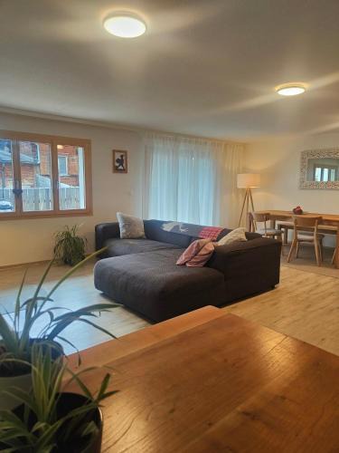 Ruschein Apartment | Casa LeYu mitten in Ruschein