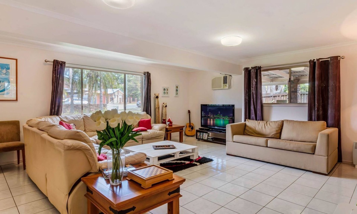 Hillcrest House | Casa Linda - Casas de vida