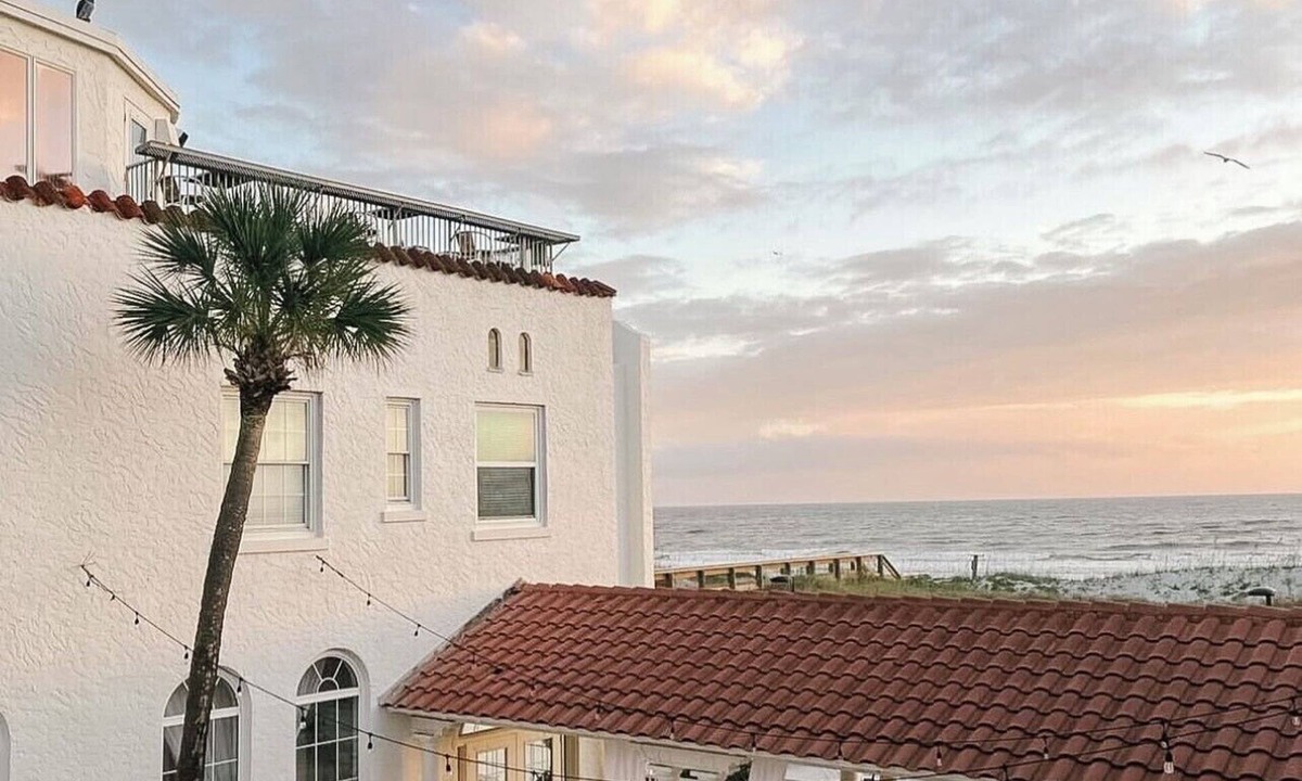 Jacksonville Beach Hotel | Casa Marina Hotel