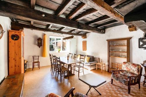 Caslano Apartment | Casa Merlot - Happy Rentals