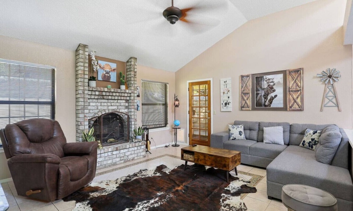El Paso House | Casa Mi Ranchito Alegre