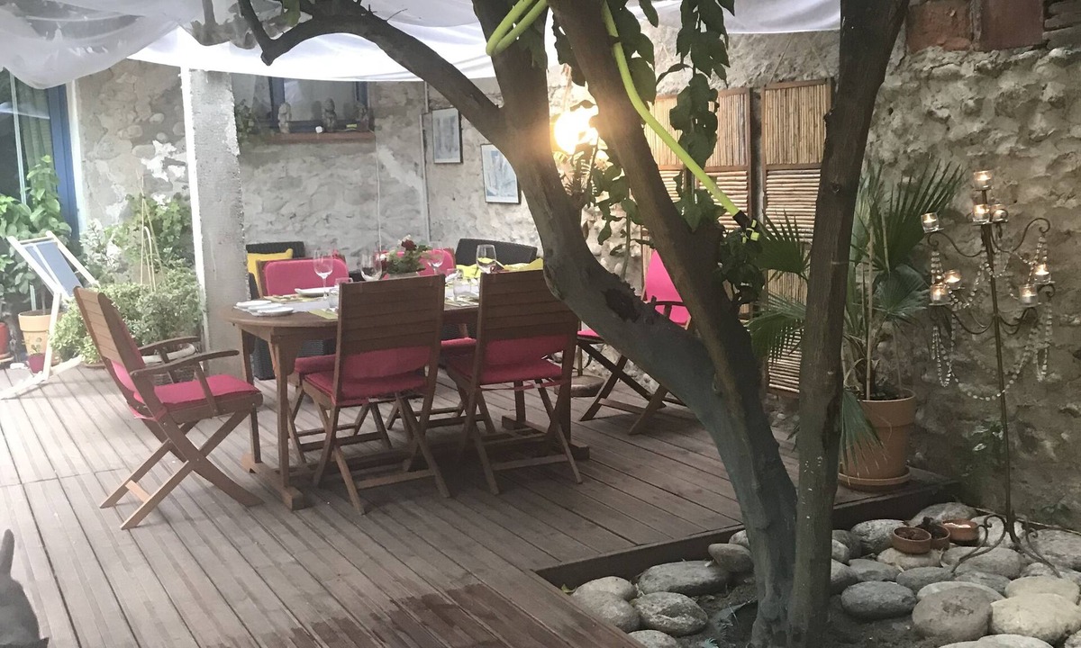 Nefiach House | Casa Mia