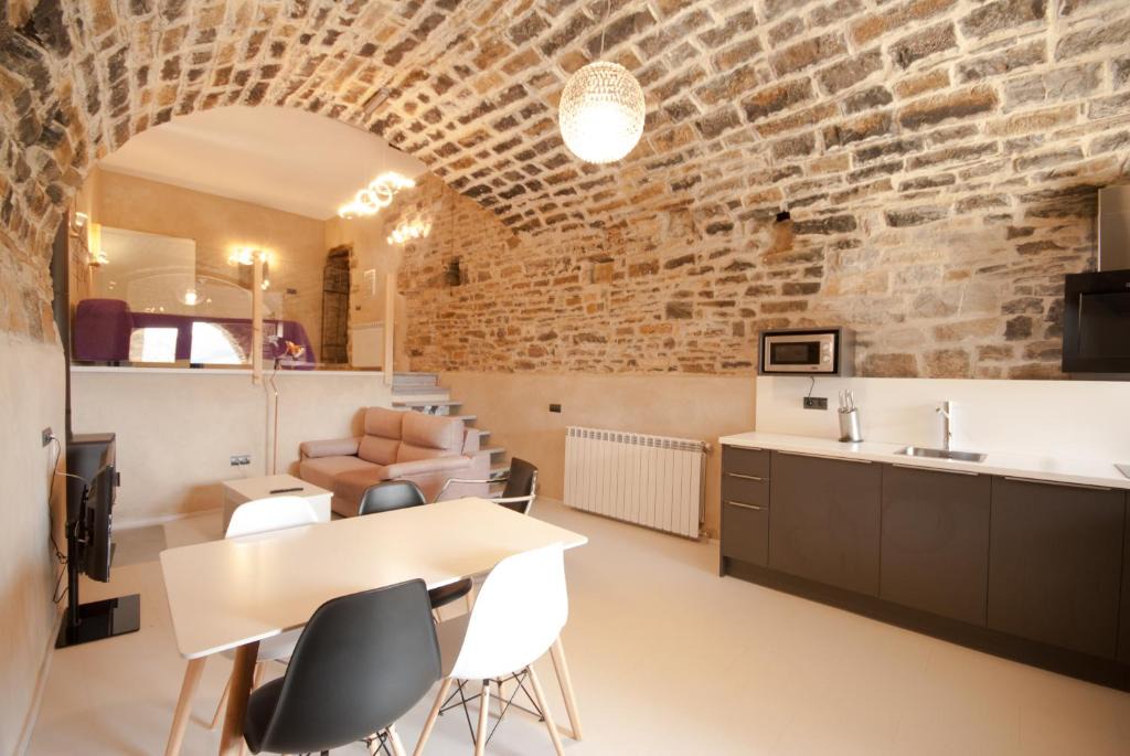 La Fueva House | Casa Mur de Alujan